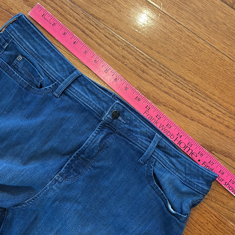 NYDJ Women's Blue Jeans stretch bootcut size 16 - Picture 5 of 13